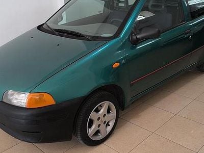 Usata Fiat Punto 54 CV (39 kW) 1995 Verde Utilitaria