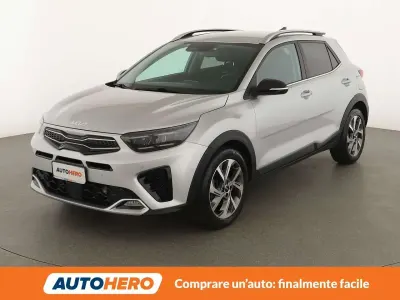 Usata Kia Stonic GT-Line 120 CV (88 kW) 2023 Grigio SUV