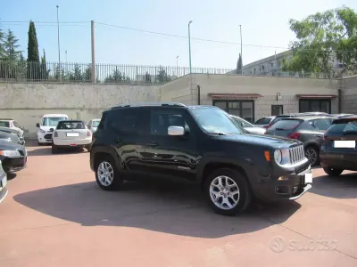 Usata Jeep Renegade Limited 120 CV (88 kW) 2017 Nero SUV