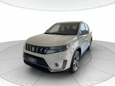 Usata Suzuki Vitara Cool 129 CV (94 kW) 2024 Bianco SUV
