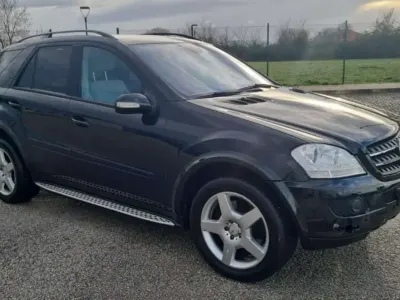 Usata Mercedes ML420 306 CV (225 kW) 2006 SUV