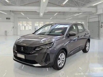 Usata Peugeot 3008 Business-Line 130 CV (95 kW) 2021 Grigio SUV