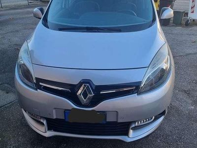 Usata Renault Scénic III Luxe 110 CV (80 kW) 2012 Argento Monovolume