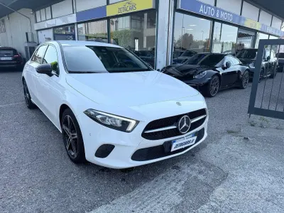 Usata Mercedes A200 163 CV (119 kW) 2018 Bianco Berlina