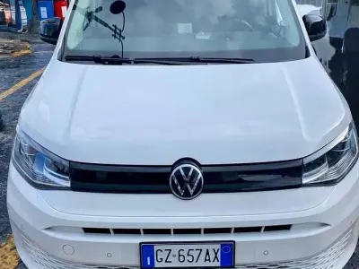 Begagnad VW Caddy 136 HK (100 kW) 2025 Vit Minibuss