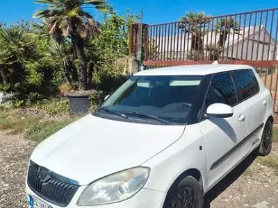 Usata Skoda Fabia 69 CV (50 kW) 2010 Bianco Berlina