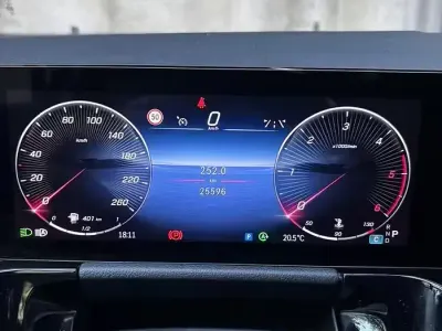 Usata Mercedes GLA200 AMG line 150 CV (110 kW) 2024 Bianco SUV