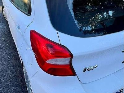 Usata Ford Ka 71 CV (52 kW) 2018 Bianco Berlina