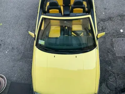Usata VW Golf Cabriolet 101 CV (74 kW) 1995 Giallo Cabrio