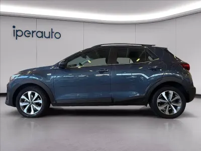 Usata Kia Stonic Style 82 CV (60 kW) 2021 Blu SUV
