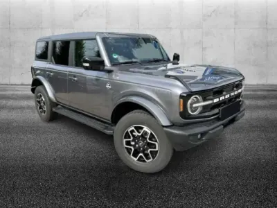 Usata Ford Bronco Outer Banks 334 CV (245 kW) 2024 Grigio SUV
