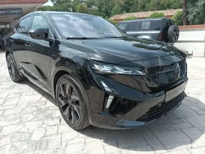 Usata Renault Rafale Esprit Alpine 131 CV (96 kW) 2025 Nero SUV