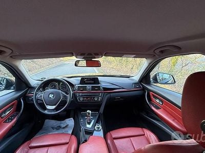 Usata BMW 330 Sport Line 258 CV (189 kW) 2014 Blu Station wagon