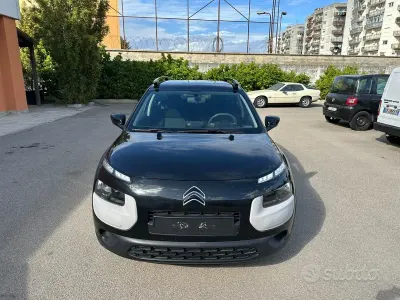 Usata Citroën C4 Feel 99 CV (72 kW) 2018 Nero SUV