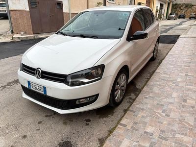 Usata VW Polo 75 CV (55 kW) 2010 Bianco Utilitaria
