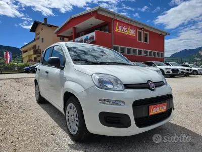 Nuova Fiat Panda Icon 65 CV (47 kW) 2026 Bianco Utilitaria