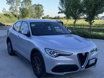 Usata Alfa Romeo Stelvio Super 160 CV (117 kW) 2020 SUV