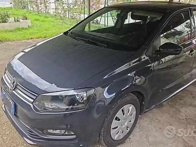 Usata VW Polo 59 CV (43 kW) 2016 Grigio Berlina