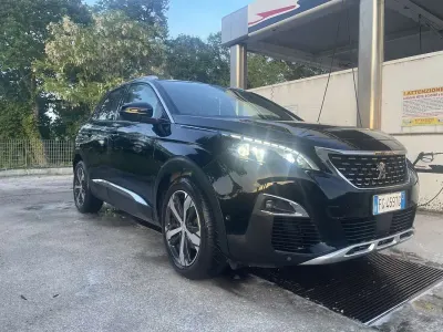 Usata Peugeot 3008 GT-line 120 CV (88 kW) 2017 SUV
