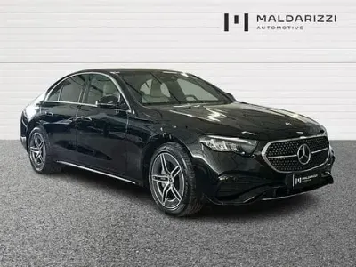 Usata Mercedes 300 Advanced 313 CV (230 kW) 2025 Nero Berlina