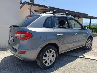 Usata Renault Koleos Dynamique 150 CV (110 kW) 2008 Grigio SUV