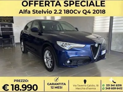 Usata Alfa Romeo Stelvio Executive 179 CV (131 kW) 2018 Blu/azzurro SUV