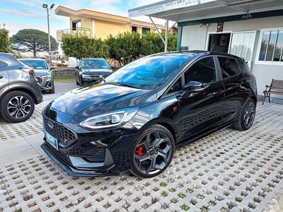 Usata Ford Fiesta ST 200 CV (147 kW) 2023 Nero Utilitaria