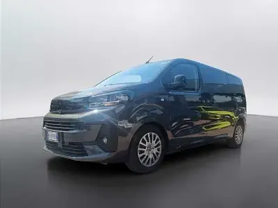 Usata Peugeot Traveller Business-Line 179 CV (131 kW) 2026 Grigio Monovolume