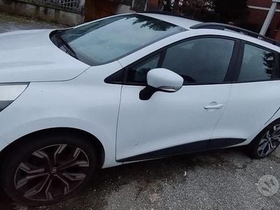 Usata Renault Clio GrandTour 75 CV (55 kW) 2016 Bianco Station wagon