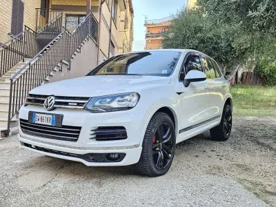 Usata VW Touareg Executive 204 CV (150 kW) 2014 Bianco SUV