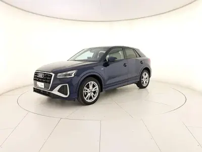 Usata Audi Q2 S-Line 150 CV (110 kW) 2025 Blu navarra metallizzato SUV