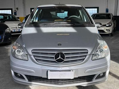 Usata Mercedes B170 116 CV (85 kW) 2006 Argento Monovolume