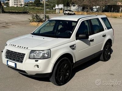 Usata Land Rover Freelander 2 160 CV (117 kW) 2010 Bianco SUV