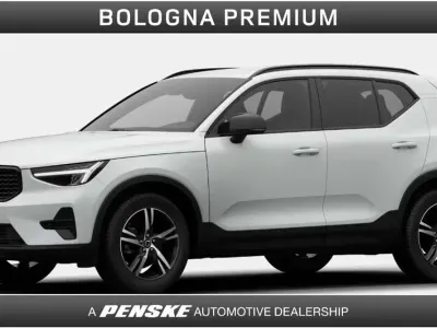 Nuova Volvo XC40 Plus 163 CV (119 kW) 2026 Bianco SUV