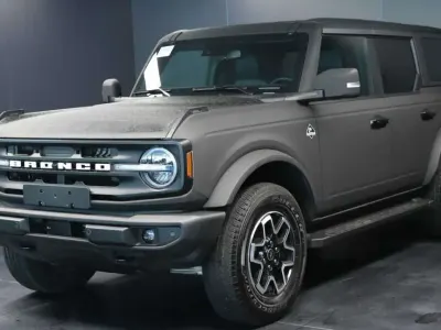 Usata Ford Bronco Outer Banks 334 CV (245 kW) 2024 Nero SUV