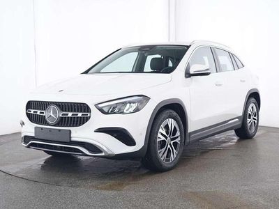 Usata Mercedes GLA180 Advanced 136 CV (100 kW) 2024 Bianco SUV