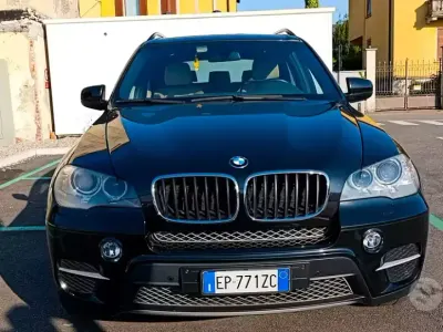 Usata BMW X5 Efficient Dynamics 245 CV (180 kW) 2011 Nero SUV