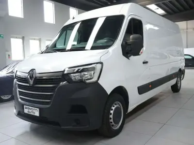 Usata Renault Master 150 CV (110 kW) 2023 Bianco Monovolume