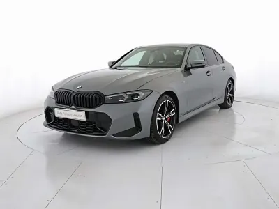Usata BMW 320 M Sport 190 CV (139 kW) 2025 Skyscraper grey Berlina
