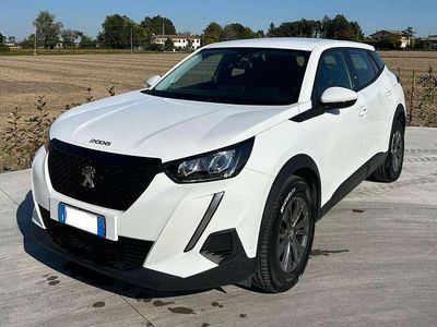 Usata Peugeot 2008 Active 102 CV (75 kW) 2020 Bianco SUV