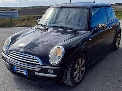 Usata Mini One D 75 CV (55 kW) 2004 Nero Utilitaria