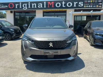 Usata Peugeot 3008 Allure 131 CV (96 kW) 2024 Grigio SUV