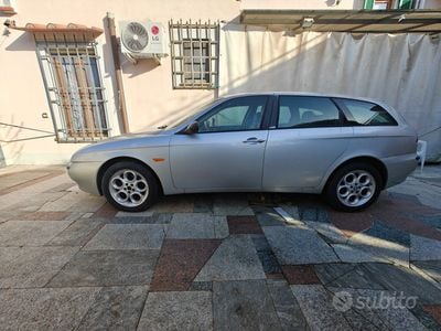Usata Alfa Romeo 156 155 CV (114 kW) 2000 Grigio Station wagon