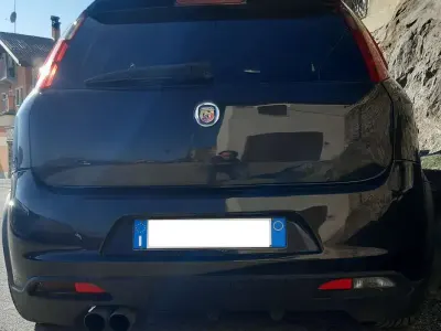 Usata Abarth Grande Punto 155 CV (114 kW) 2009 Nero Utilitaria