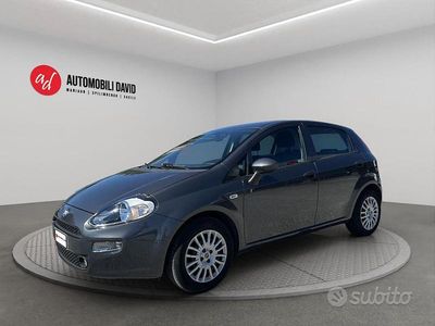 Usata Fiat Punto Street 77 CV (56 kW) 2016 Grigio Utilitaria