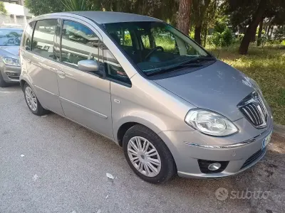 Usata Lancia Musa 77 CV (56 kW) 2008 Monovolume