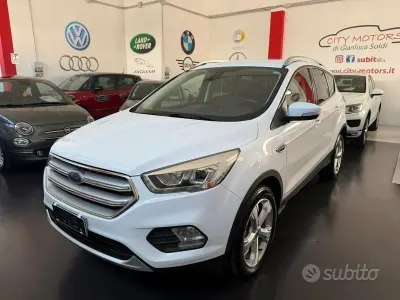 Usata Ford Kuga Titanium 150 CV (110 kW) 2017 Bianco SUV