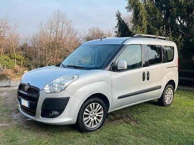 Usata Fiat Doblò Active 105 CV (77 kW) 2015 Grigio Monovolume