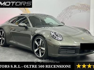 Usata Porsche 911 Carrera 4 385 CV (283 kW) 2024 Grigio Coupé