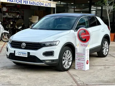 Usata VW T-Roc Advance 116 CV (85 kW) 2019 Bianco SUV